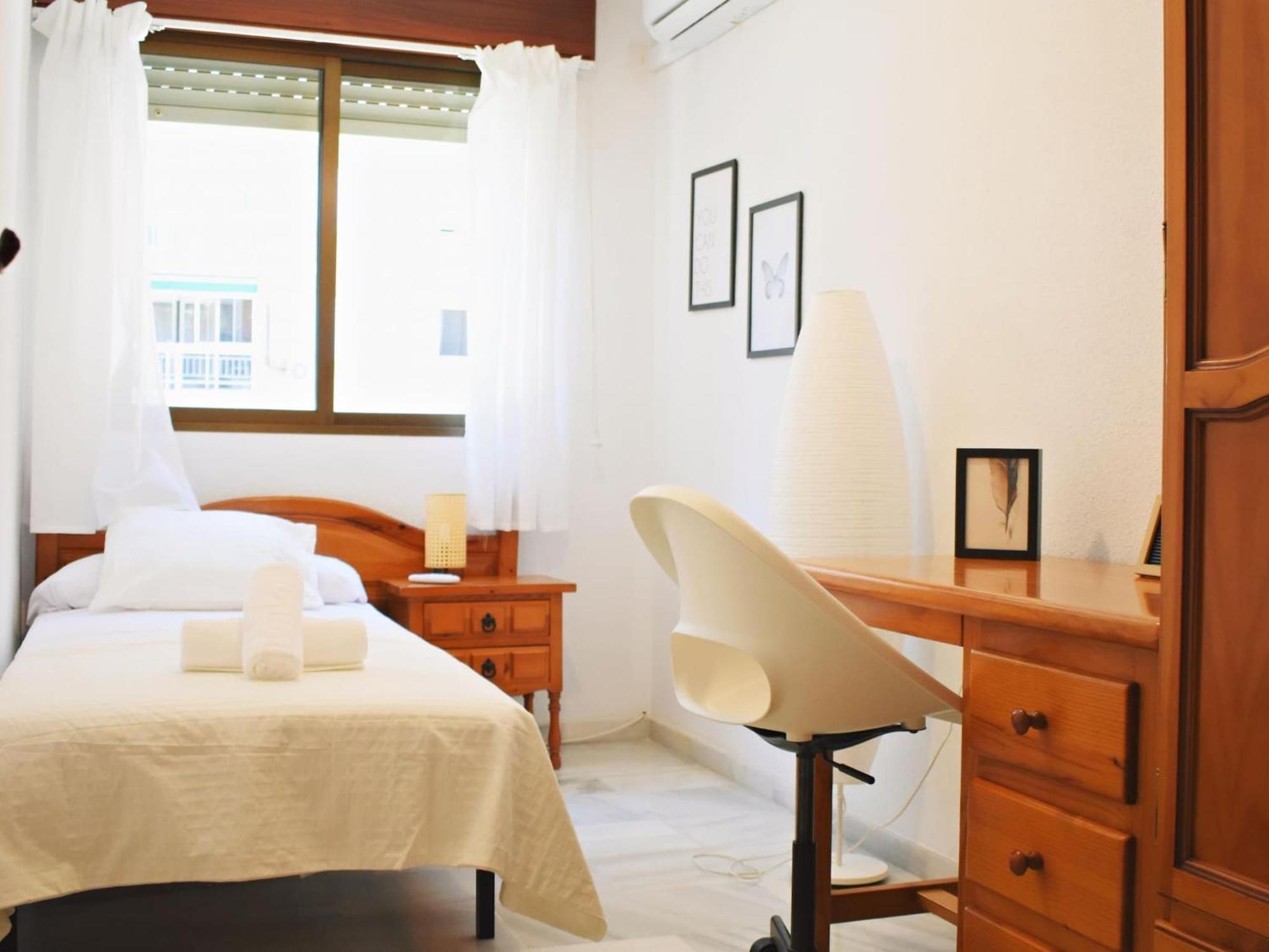 Amplio Y Luminoso Apartamento Cerca Del Centro Y La Playa Con Piscina Y Parking Privado 马拉加 外观 照片