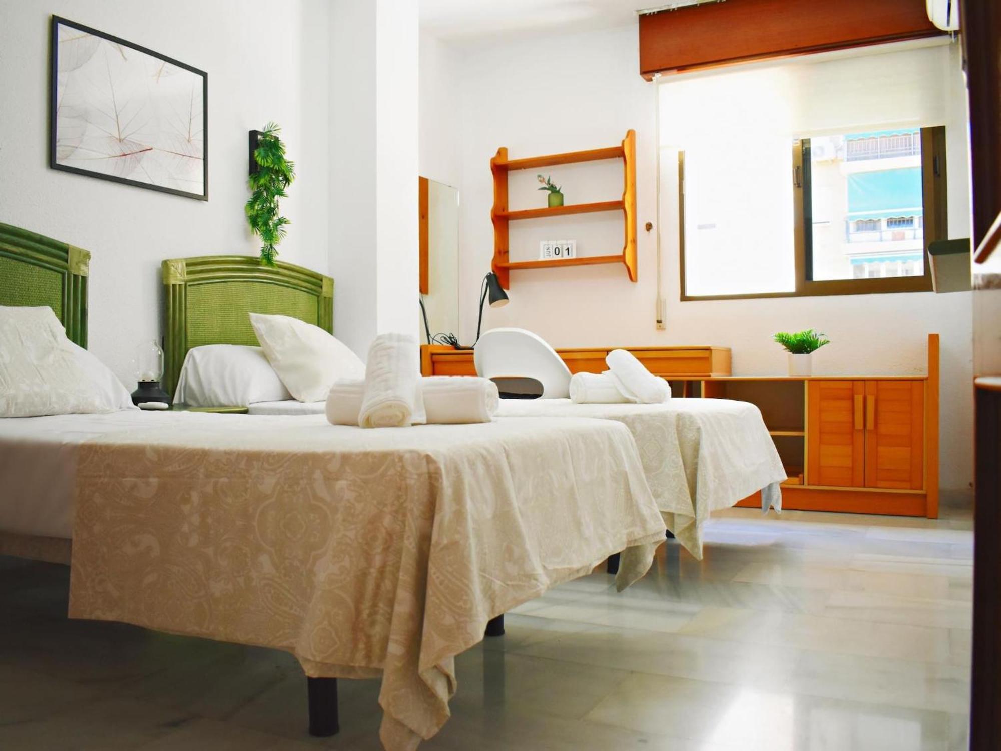 Amplio Y Luminoso Apartamento Cerca Del Centro Y La Playa Con Piscina Y Parking Privado 马拉加 外观 照片